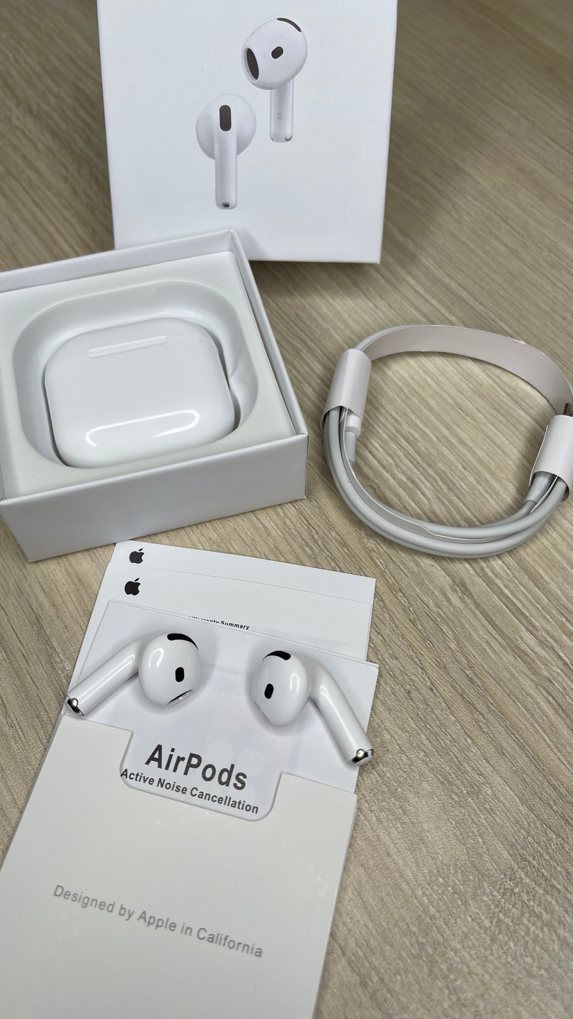 Fone de Ouvido sem Fio AirPod 4 Geração - com Microfone e Cancelamento de Ruído Linha Premium Logo da Maçã
